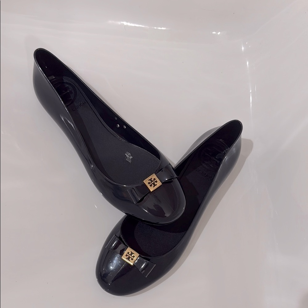 Tory Burch Navy Blue Loafers with Gold Detail